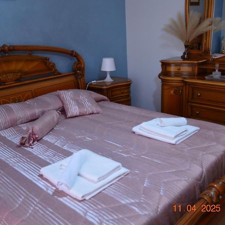 Appartement Al Cortile Del Pozzo à Delia Extérieur photo