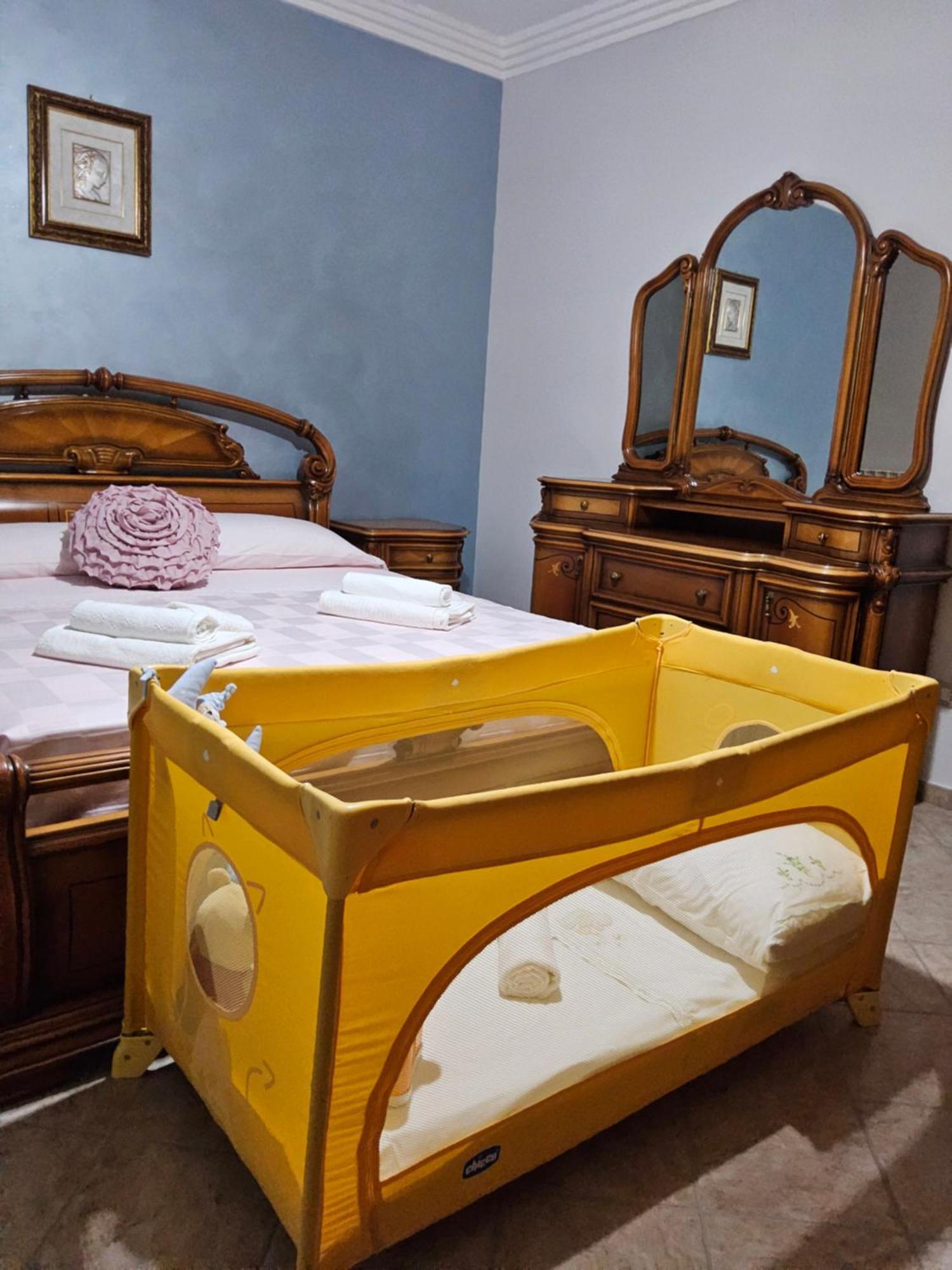 Appartement Al Cortile Del Pozzo à Delia Extérieur photo