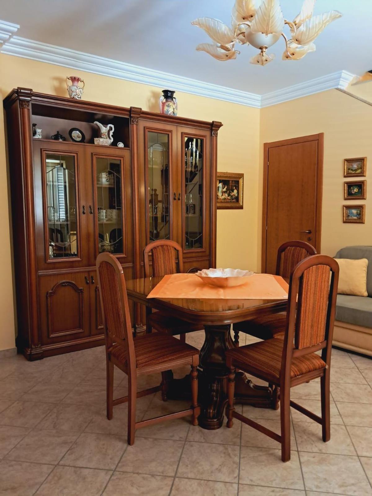 Appartement Al Cortile Del Pozzo à Delia Extérieur photo