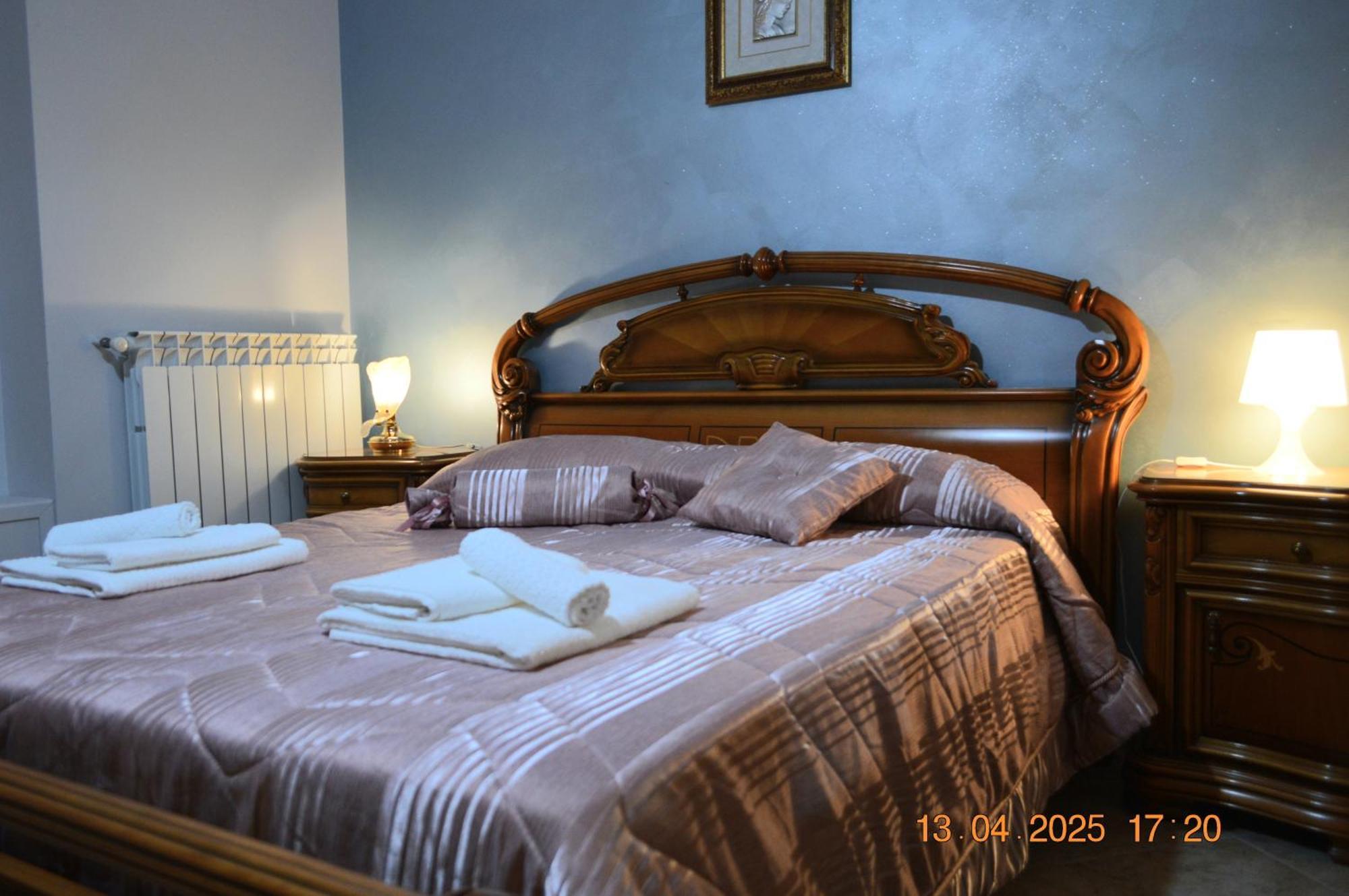 Appartement Al Cortile Del Pozzo à Delia Extérieur photo