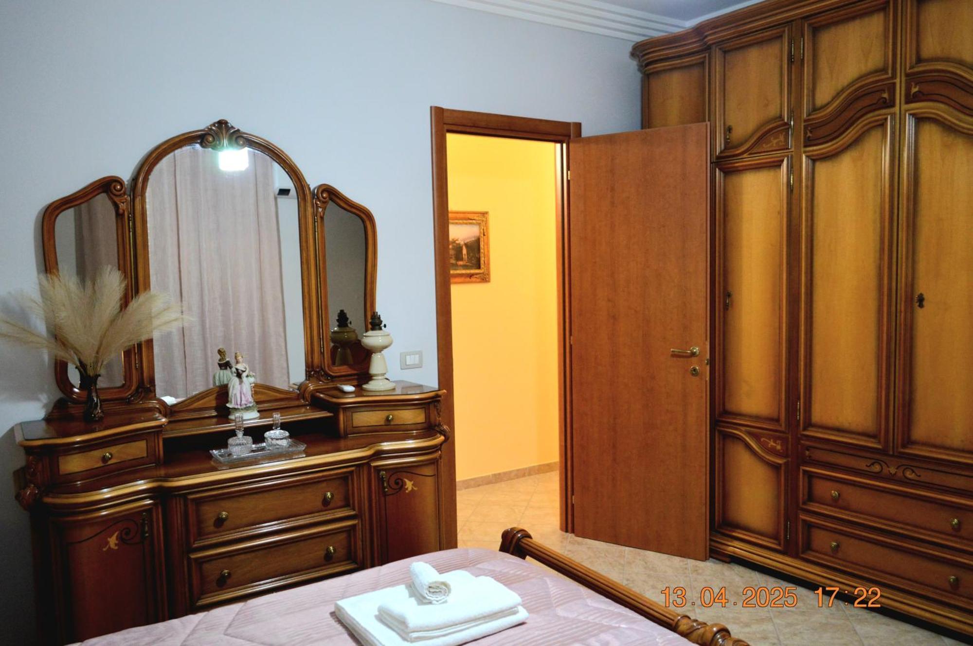 Appartement Al Cortile Del Pozzo à Delia Extérieur photo