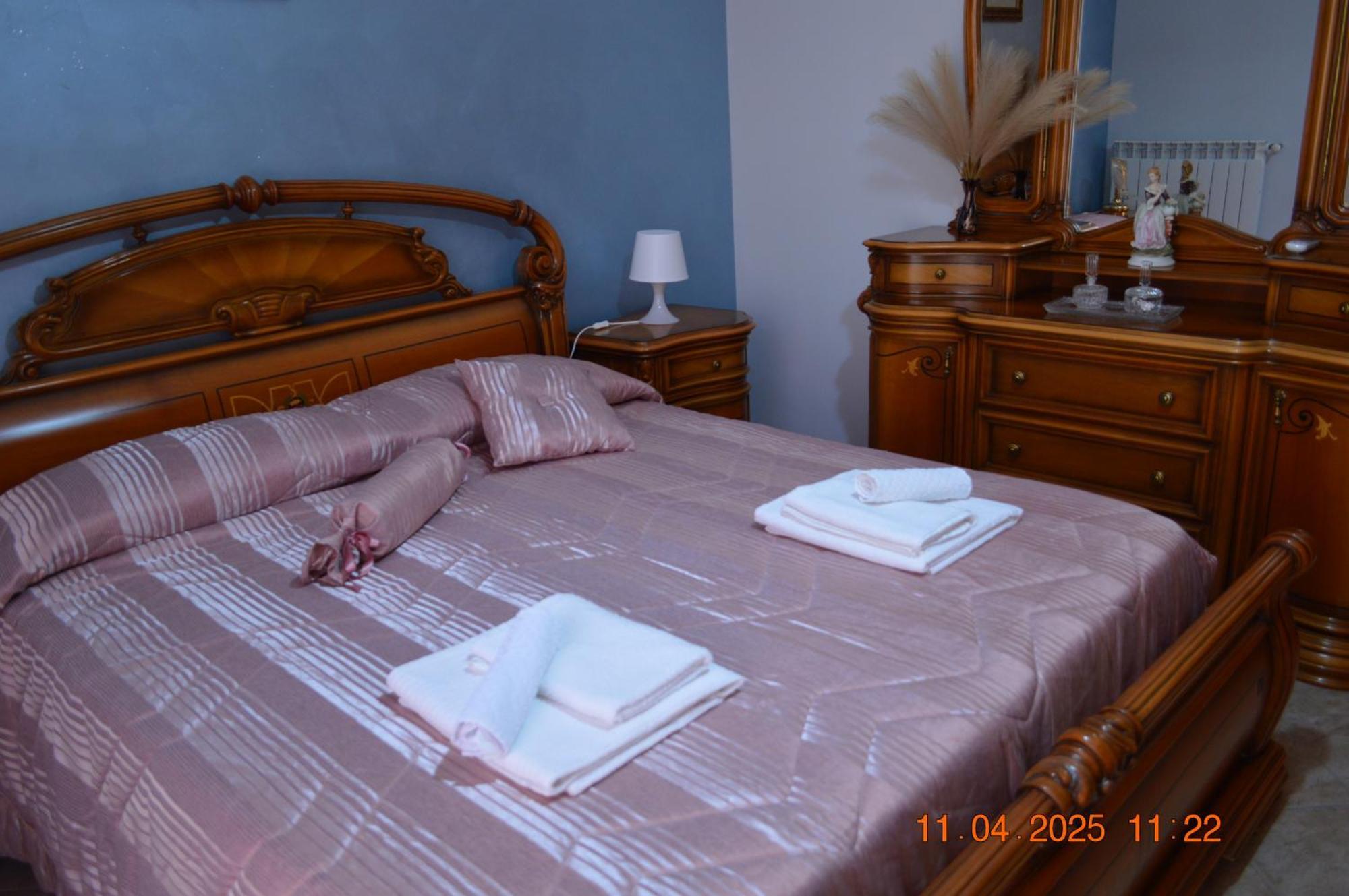 Appartement Al Cortile Del Pozzo à Delia Extérieur photo